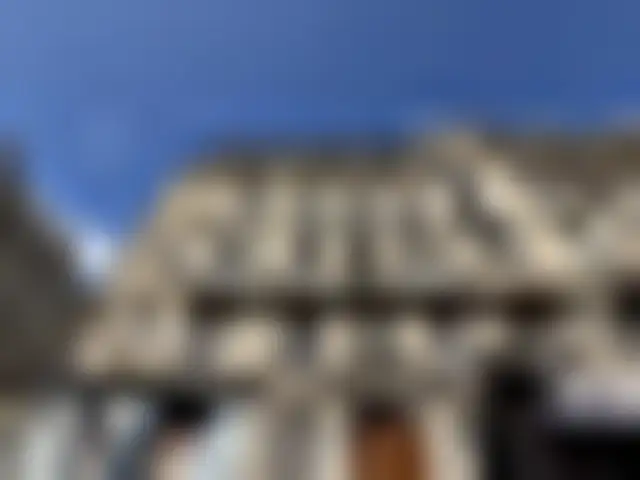 Bureau 130 m² – Paris (75017) – offre confidentielle