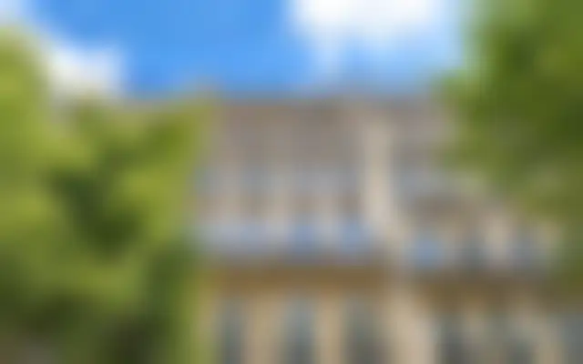 Bureau 370 m² – Paris (75016) – offre confidentielle