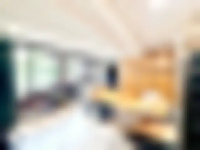 Bureau 120 m² – Paris (75020) – offre confidentielle
