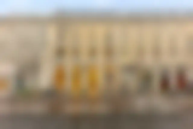 Bureau 2 420 m² – Paris (75008) – offre confidentielle
