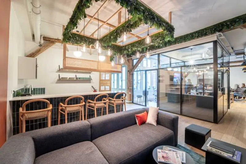 Bureau 526 m² – Paris (75010)