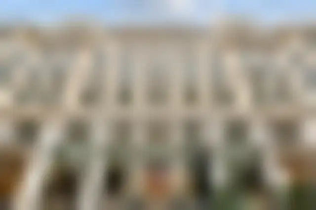 Bureau 590 m² – Paris (75008) – offre confidentielle