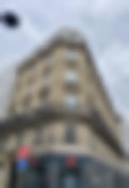 Bureau 100 m² – Paris (75009) – offre confidentielle