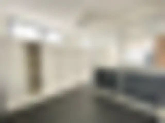 Bureau 70 m² – Paris (75012) – offre confidentielle