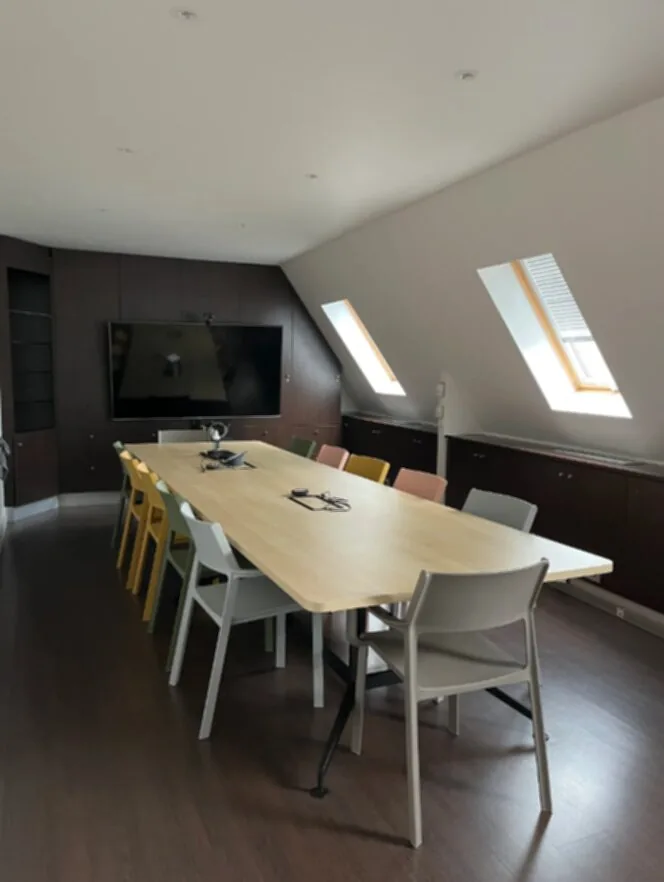 Bureau 491 m² – Paris (75009)
