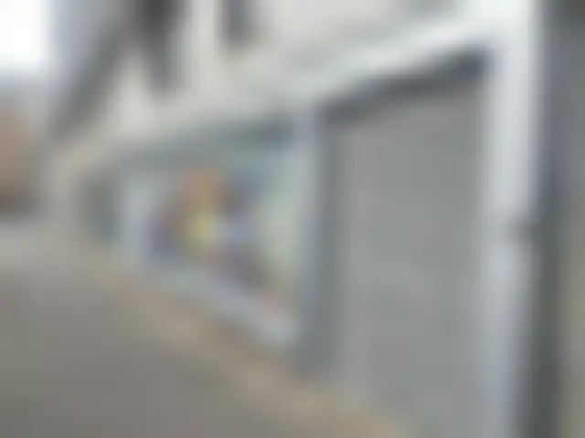 Commerce 100 m² – Paris (75011) – offre confidentielle