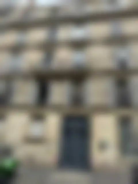 Bureau 140 m² – Paris (75008) – offre confidentielle