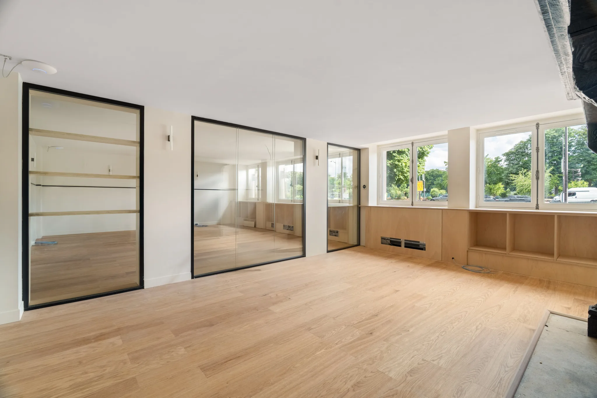 Bureau 325 m² – Paris (75008)