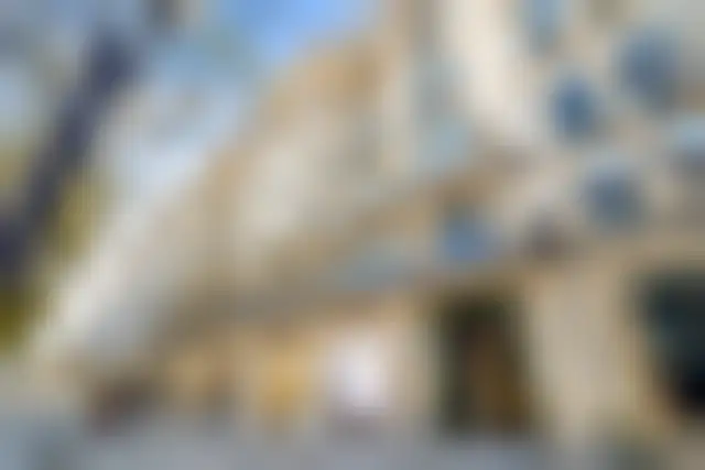 Bureau 910 m² – Paris (75008) – offre confidentielle