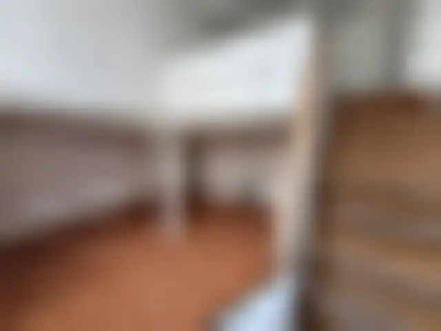 Local Professionnel 90 m² – Paris (75008) – offre confidentielle