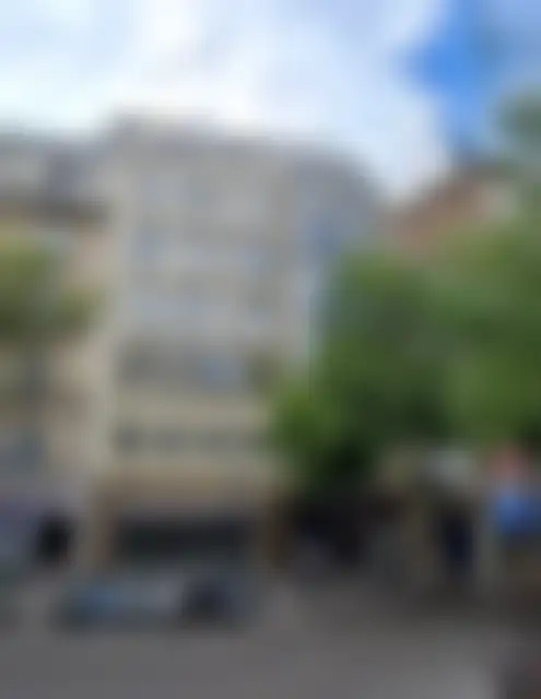 Bureau 1 370 m² – Paris (75014) – offre confidentielle