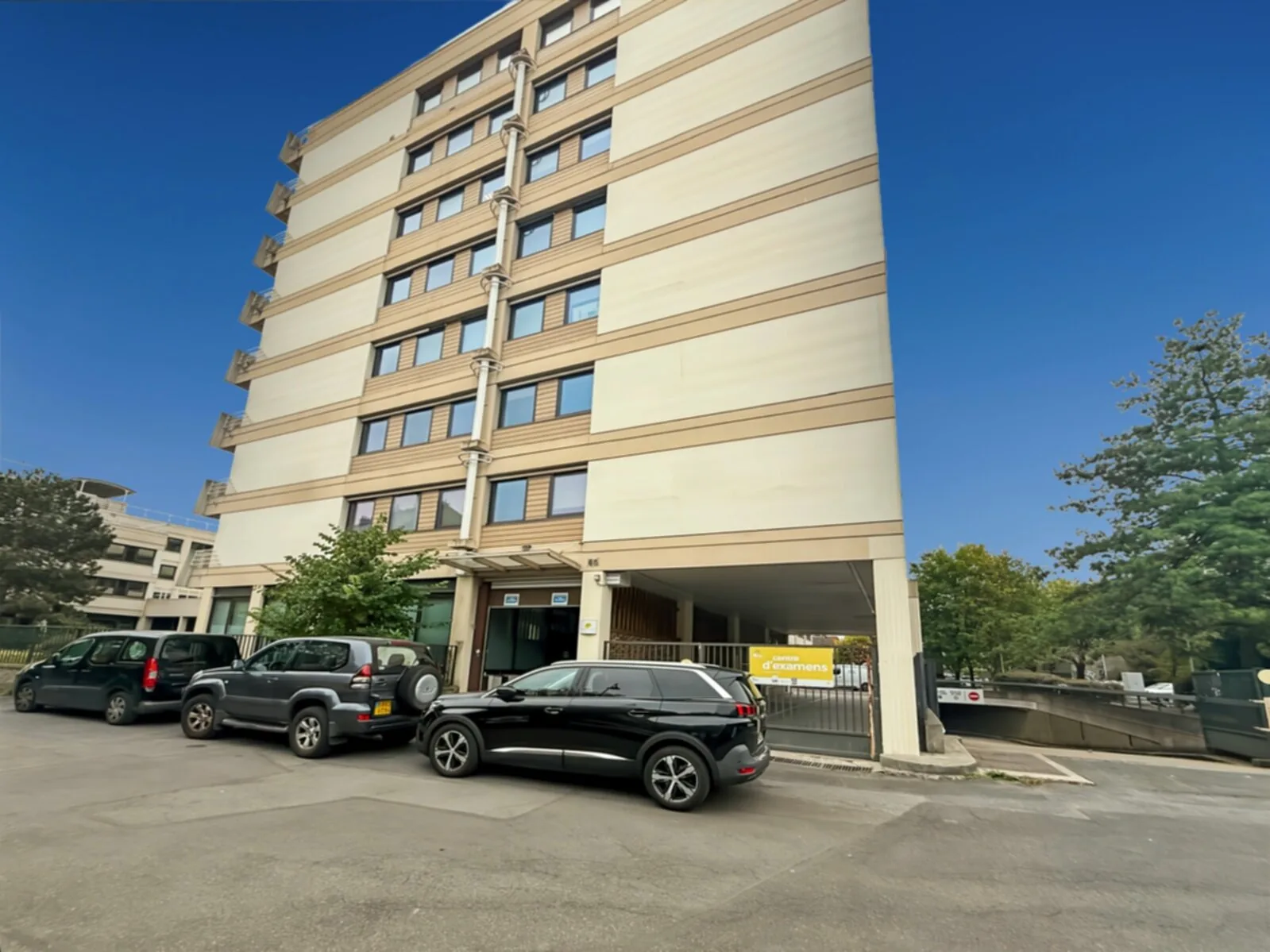Bureau 1 506 m² – Créteil (94000)