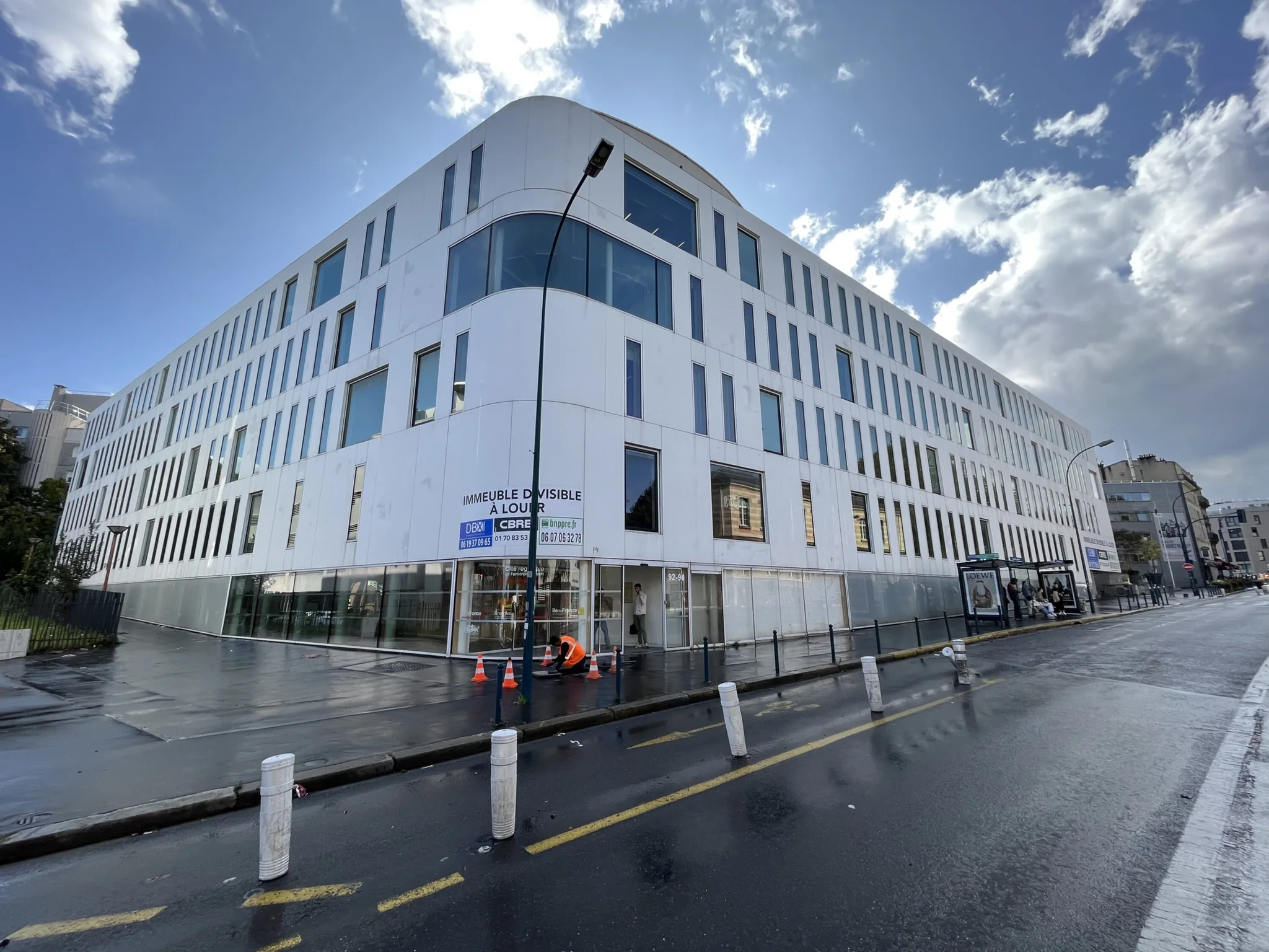 Bureau 888 m² – Pantin (93500)