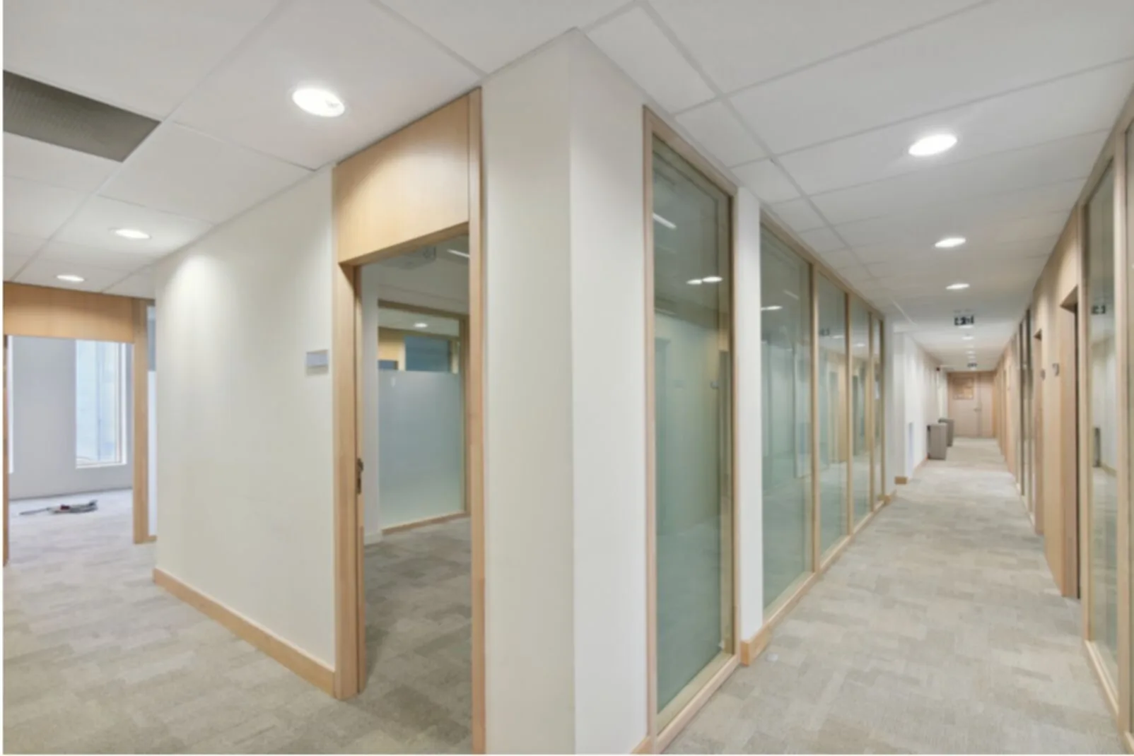 Bureau 888 m² – Pantin (93500)
