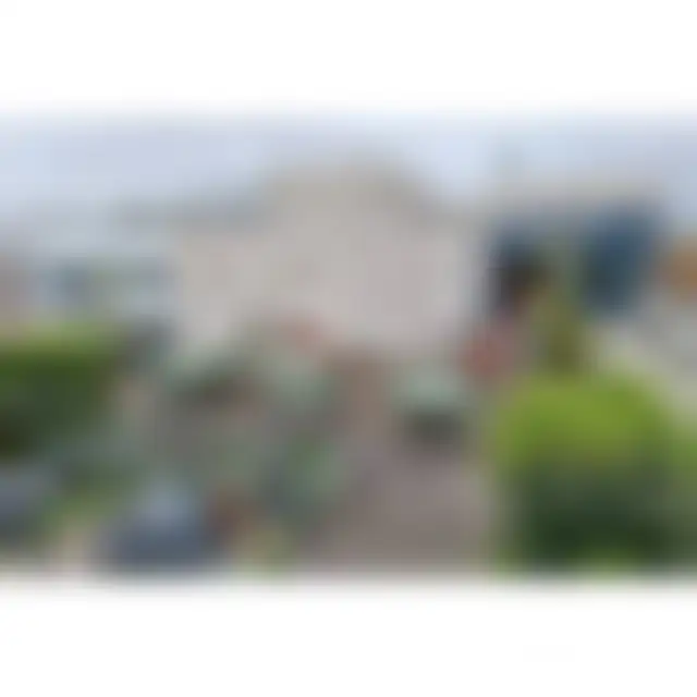 Bureau 9 380 m² – Issy-les-Moulineaux (92130) – offre confidentielle
