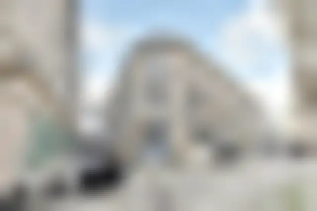 Bureau 270 m² – Paris (75011) – offre confidentielle