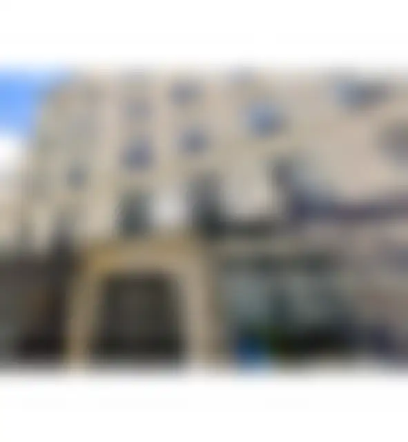 Bureau 130 m² – Paris (75011) – offre confidentielle