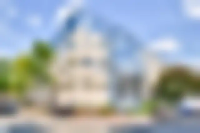 Bureau 1 800 m² – Suresnes (92150) – offre confidentielle