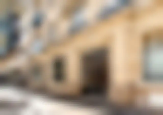 Bureau 140 m² – Paris (75016) – offre confidentielle