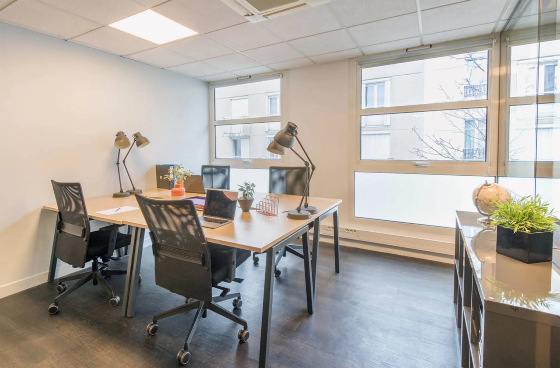 Bureau 176 m² – Clichy (92110)