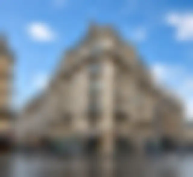 Bureau 160 m² – Paris (75008) – offre confidentielle