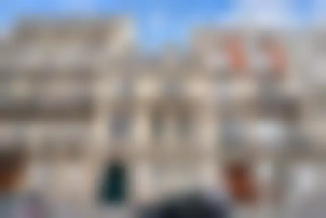 Bureau 600 m² – Paris (75017) – offre confidentielle