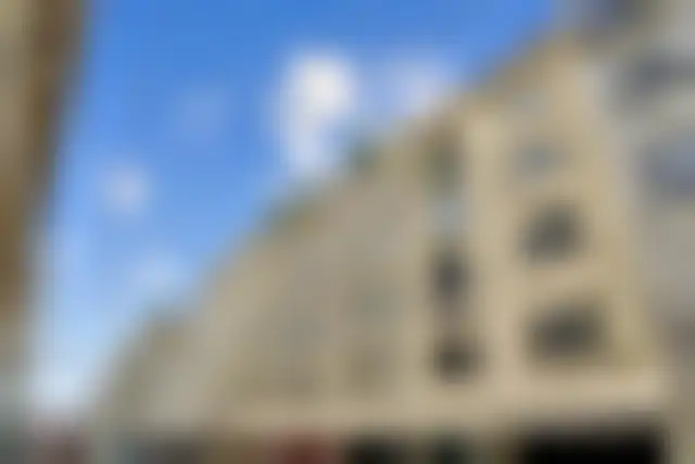 Bureau 460 m² – Paris (75010) – offre confidentielle