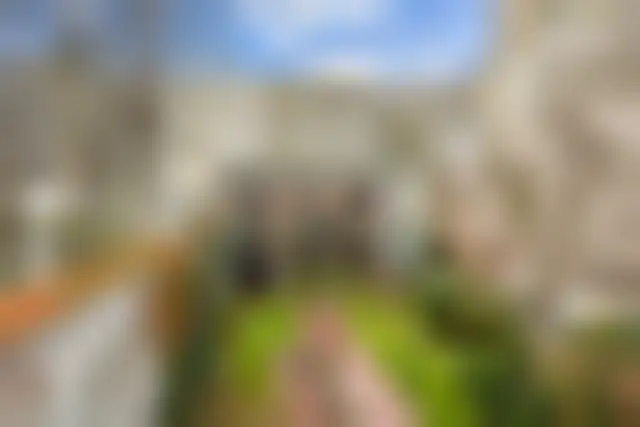 Bureau 380 m² – Paris (75014) – offre confidentielle