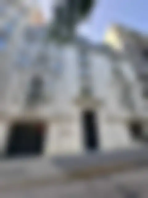Bureau 1 060 m² – Paris (75007) – offre confidentielle