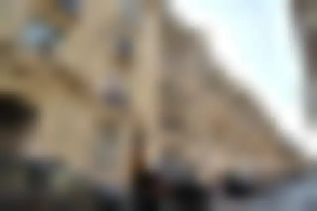 Bureau 100 m² – Paris (75116) – offre confidentielle