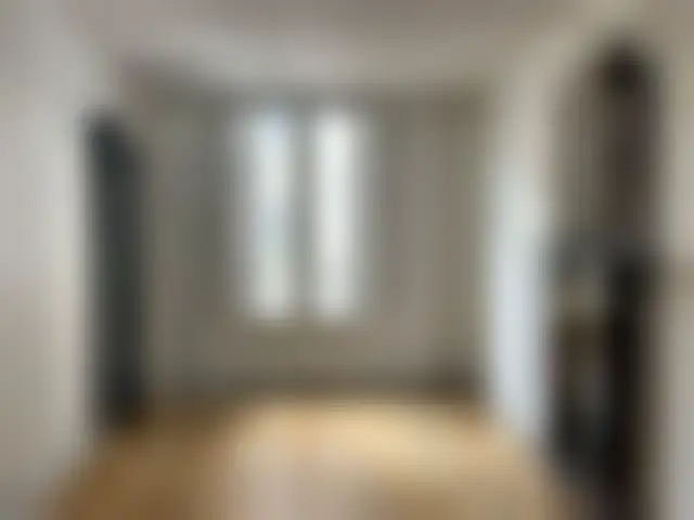Bureau 210 m² – Paris (75010) – offre confidentielle