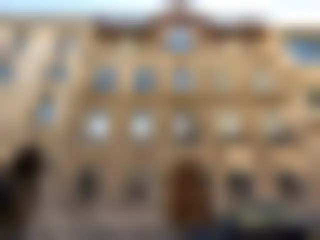 Bureau 330 m² – Paris (75116) – offre confidentielle
