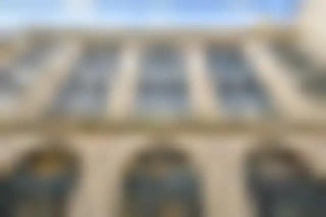 Bureau – Paris (75002) – offre confidentielle