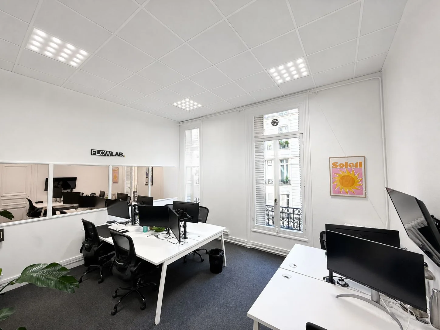 Bureau 38 m² – Paris (75008)