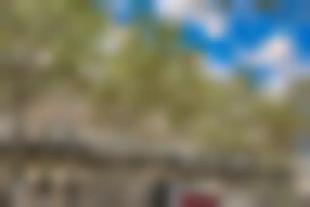 Bureau 100 m² – Paris (75009) – offre confidentielle