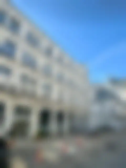 Bureau 90 m² – Paris (75011) – offre confidentielle