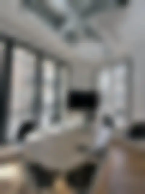 Bureau 440 m² – Paris (75010) – offre confidentielle