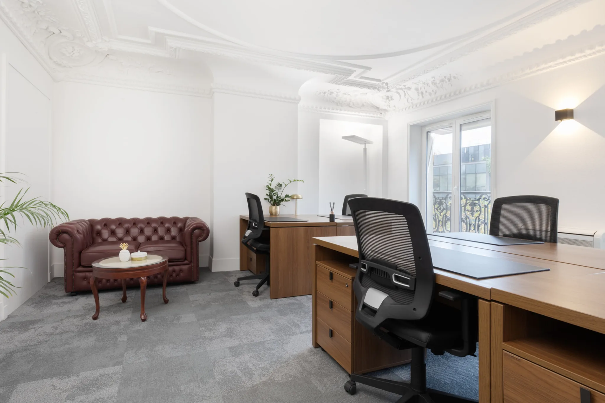 Bureau 94 m² – Paris (75116)