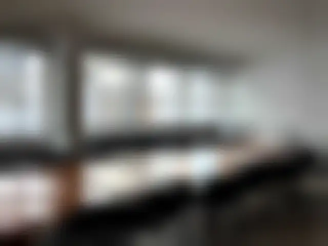 Bureau 100 m² – Paris (75007) – offre confidentielle