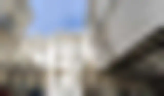 Local Professionnel 140 m² – Paris (75017) – offre confidentielle