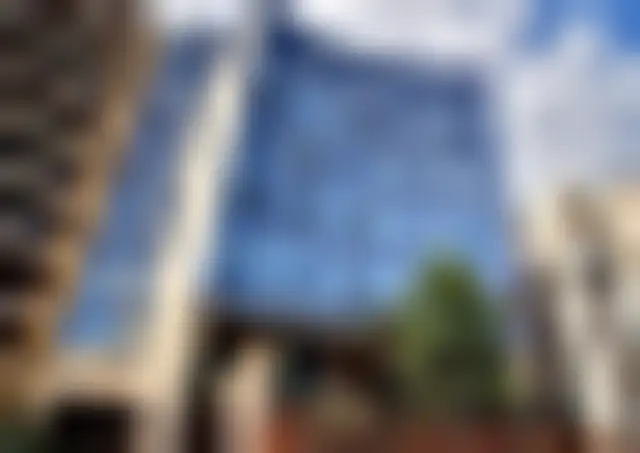 Bureau 300 m² – Paris (75020) – offre confidentielle