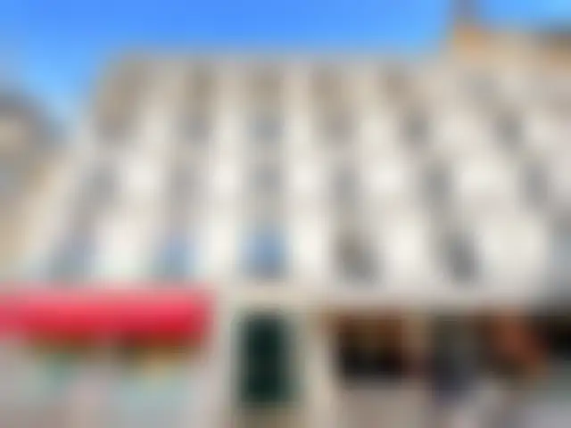 Bureau 100 m² – Paris (75006) – offre confidentielle
