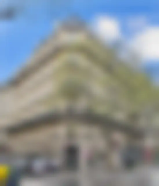 Bureau 1 550 m² – Paris (75008) – offre confidentielle