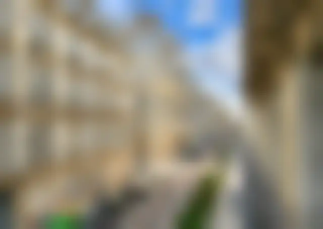 Bureau 570 m² – Paris (75008) – offre confidentielle