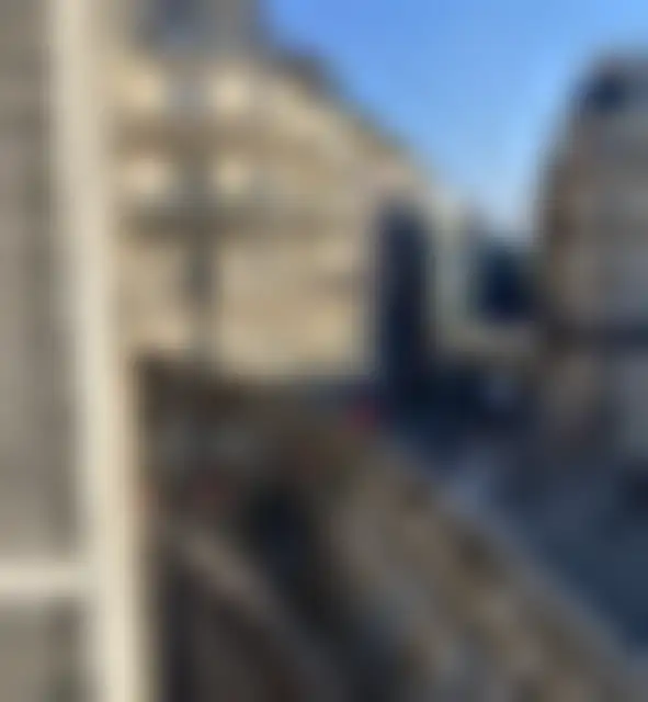 Bureau 110 m² – Paris (75008) – offre confidentielle