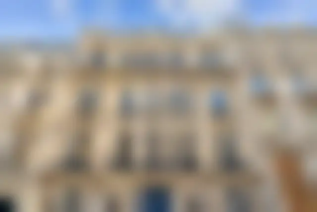 Bureau 430 m² – Paris (75008) – offre confidentielle