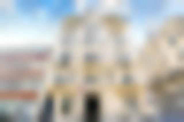 Bureau 150 m² – Paris (75116) – offre confidentielle