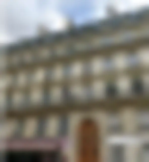 Bureau 60 m² – Paris (75008) – offre confidentielle