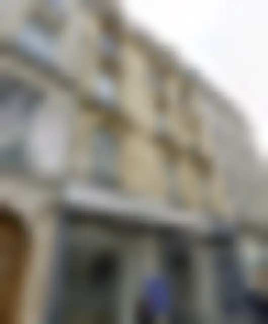 Bureau 80 m² – Paris (75002) – offre confidentielle