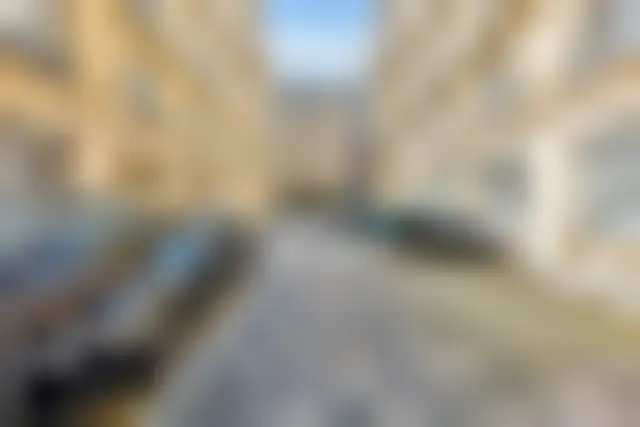 Bureau 150 m² – Paris (75008) – offre confidentielle